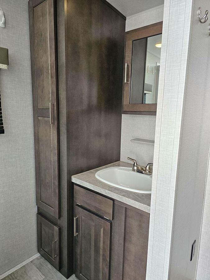 Used 2021 FOREST RIVER ROCKWOOD ULTRA LITE 2606WS