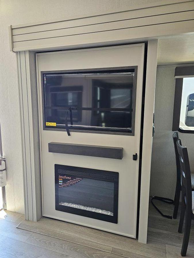 2026 Keystone RV COUGAR HALF-TON 26RKE