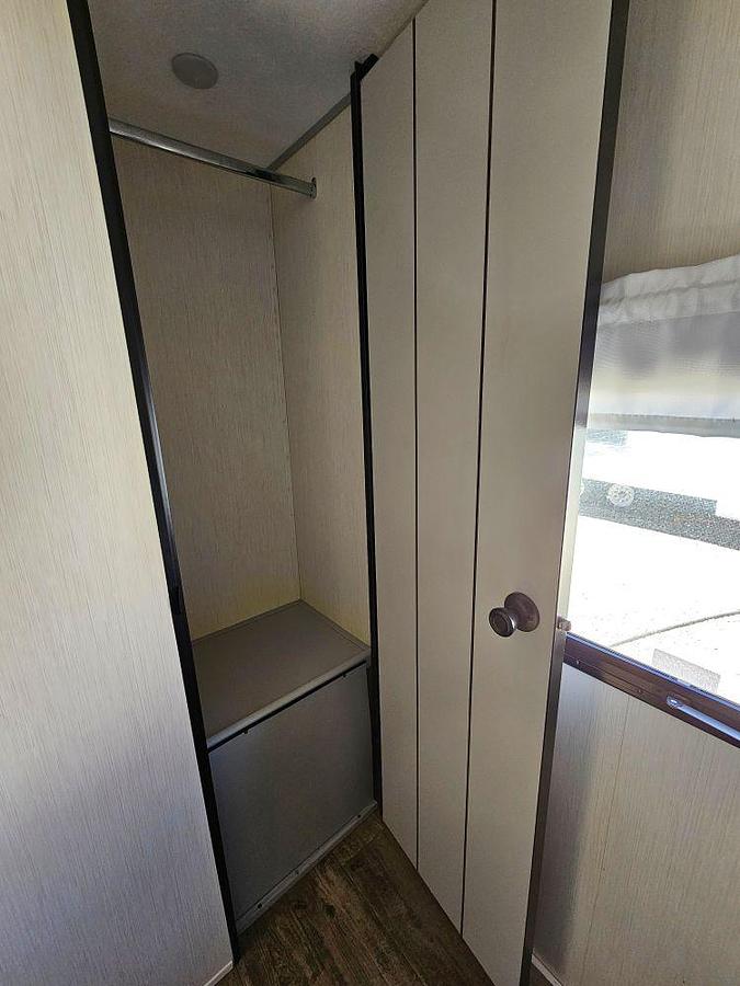 Used 2021 FOREST RIVER VIBE 34BH