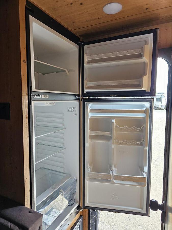 Used 2025 Sunset Park RV SUNLITE 16BH