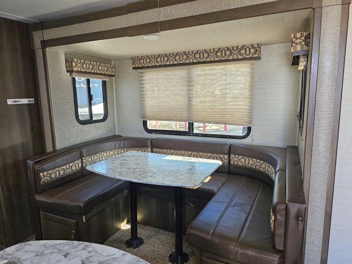 Used 2019 Keystone RV BULLET 243BHS