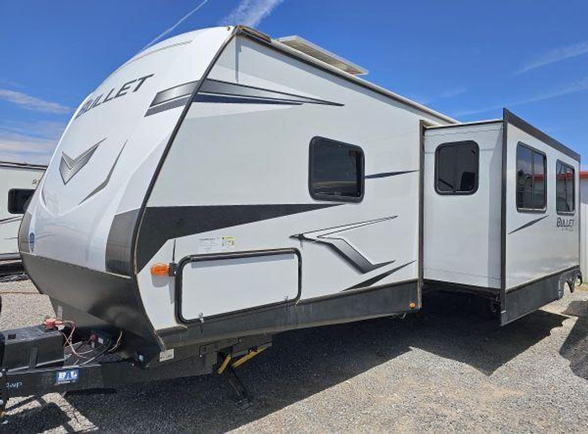 Used 2023 Keystone RV BULLET 330BHS