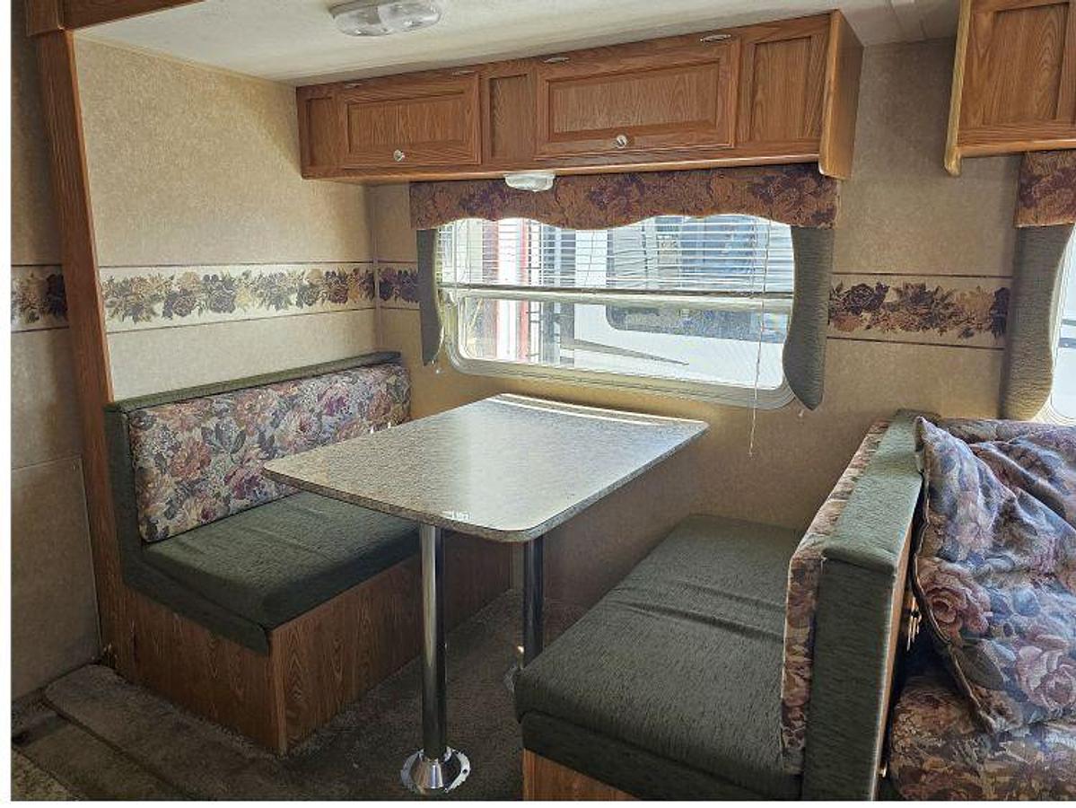 Used 2010 DUTCHMEN SPORT 26B-DSL