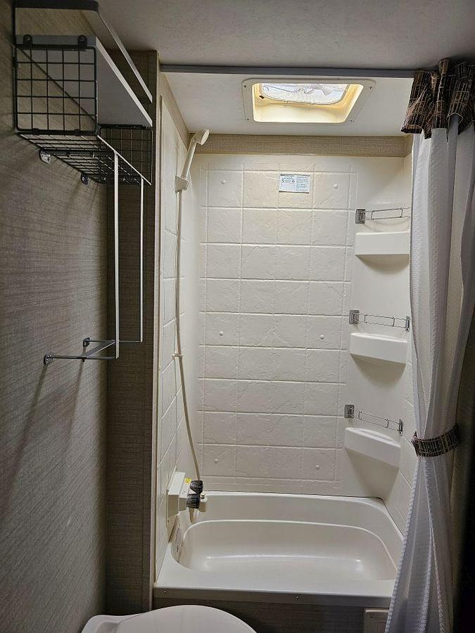 Used 2019 Keystone RV BULLET 243BHS