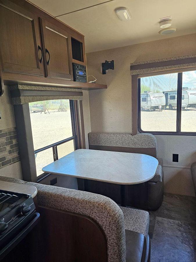 Used 2015 JAYCO JAY FLIGHT 19RD