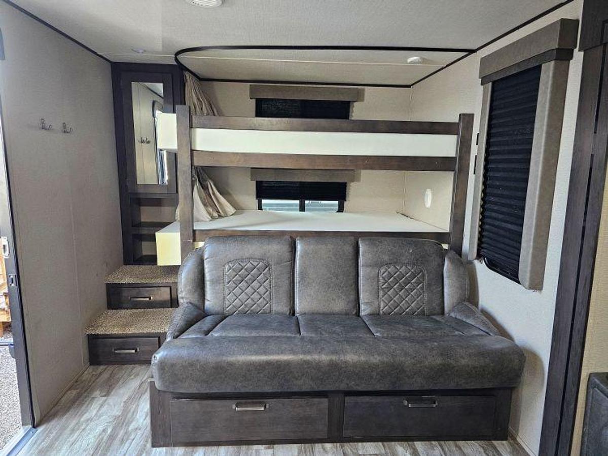 Used 2021 GRAND DESIGN TRANSCEND X PLOR 265BH