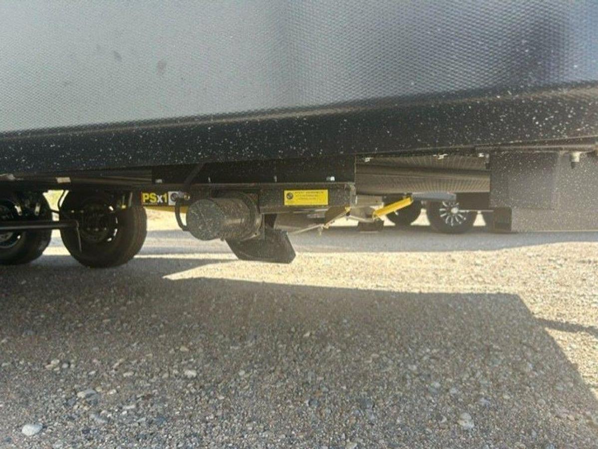 2025 Keystone RV Bullet Classic Travel Trailers 1840RB