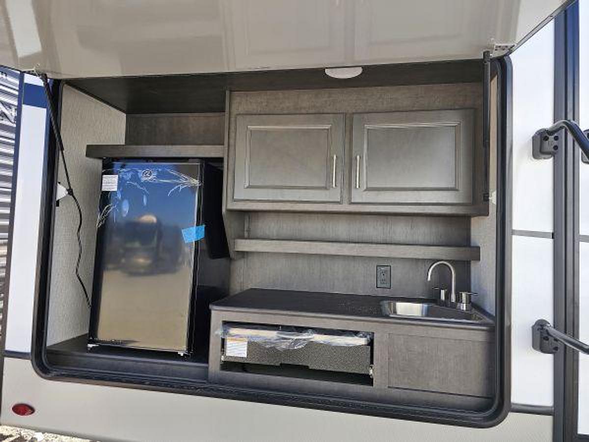 2025 Keystone RV Cougar Half-Ton 32BHS