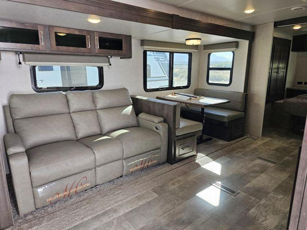 Used 2021 FOREST RIVER ROCKWOOD ULTRA LITE 2606WS