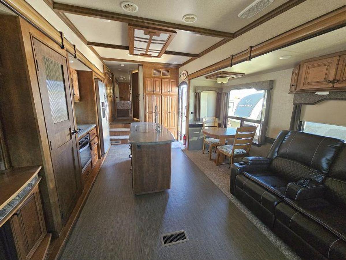 Used 2018 HEARTLAND  BIG COUNTRY 3560 SS