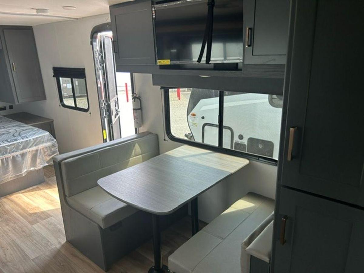 2025 Keystone RV Bullet Classic Travel Trailers 2240RK