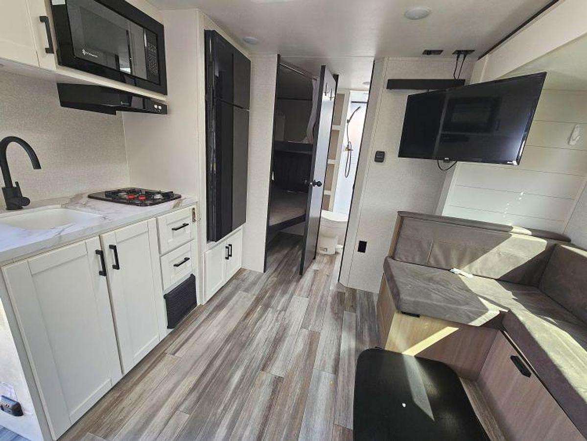 Used 2026 JAYCO JAYFLIGHT SLX 197BMW