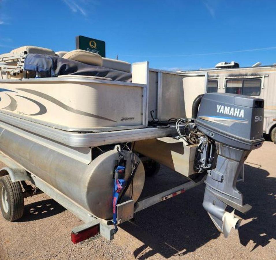 Used 2007 GODFREY 2180FCXL