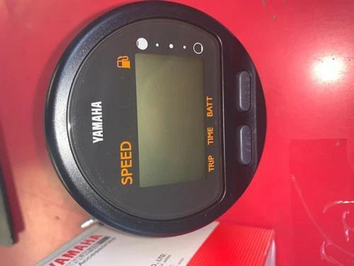 New Yamaha OEM Speedometer Outboard Multi Function Gauge 6Y5-83570-A0-00
