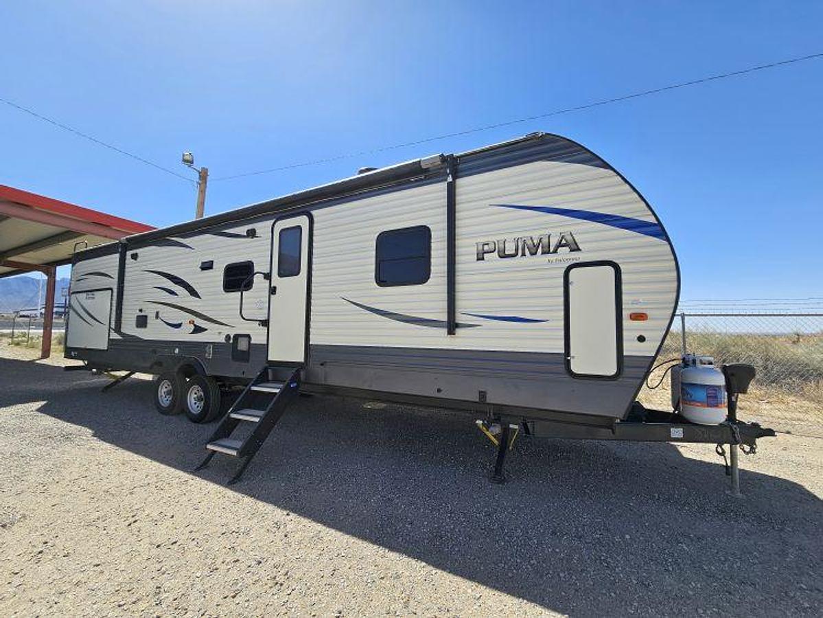 Used 2020 FOREST RIVER PALOMINO PUMA 32RBFQ