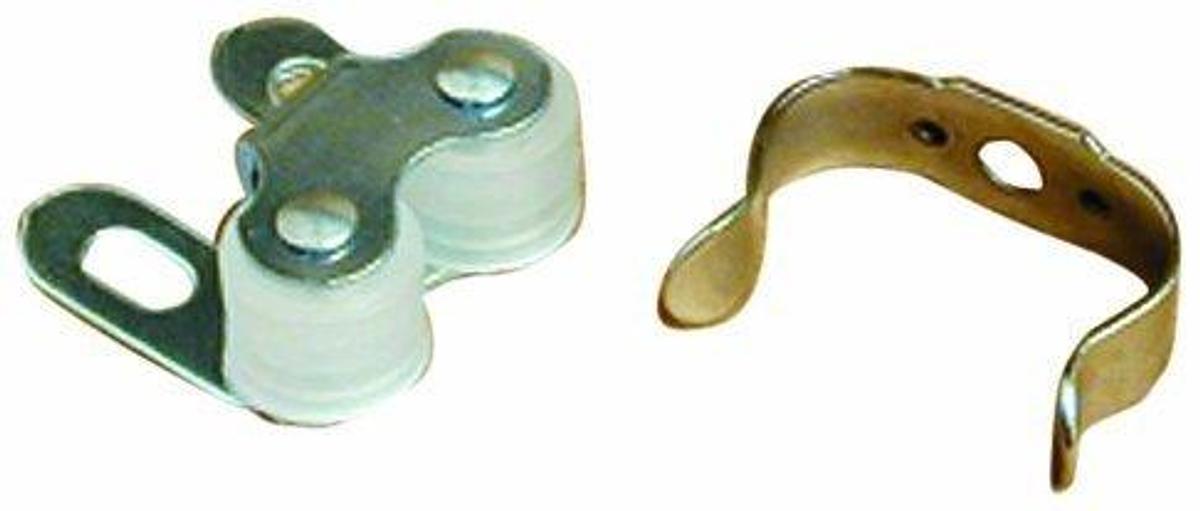 RV Designer H203 Roller Catch with Clip pair (Quantity 2)