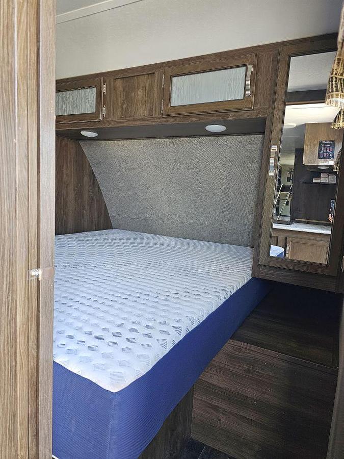 Used 2019 Keystone RV BULLET 243BHS