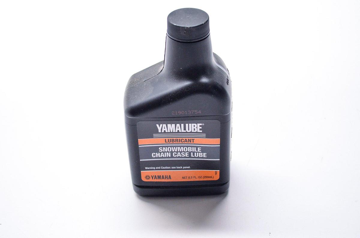 Yamalube Snowmobile Chain Case Lube 8.5Oz