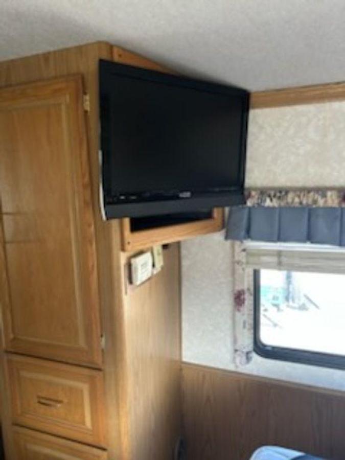 Used 1999 FLEETWOOD 39Z