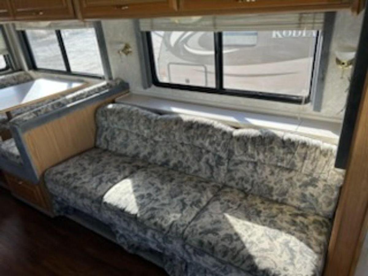 Used 1999 FLEETWOOD 39Z