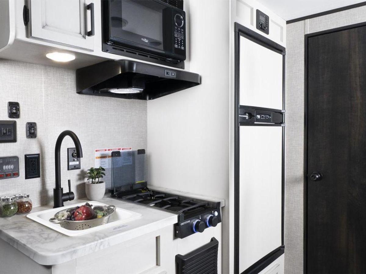 Used 2022 Jayco Jay Flight SLX 7 183RB