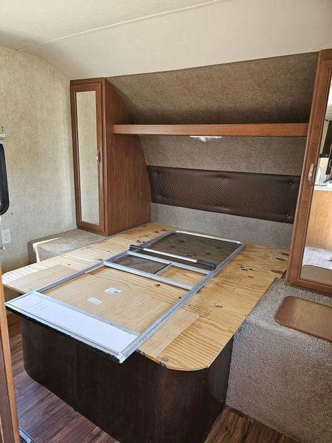 Used 2015 Forest River Wildwood 28DBUD