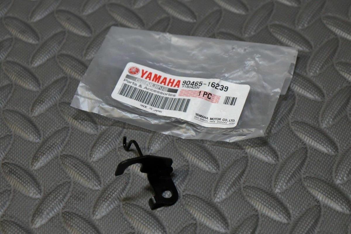 NEW Fits Yamaha Banshee clutch cable holder case clamp 90465-16239-00