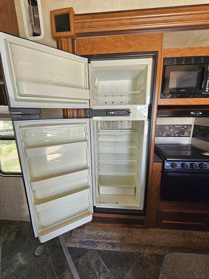 Used 2013 Keystone RV RAPTOR 26FS
