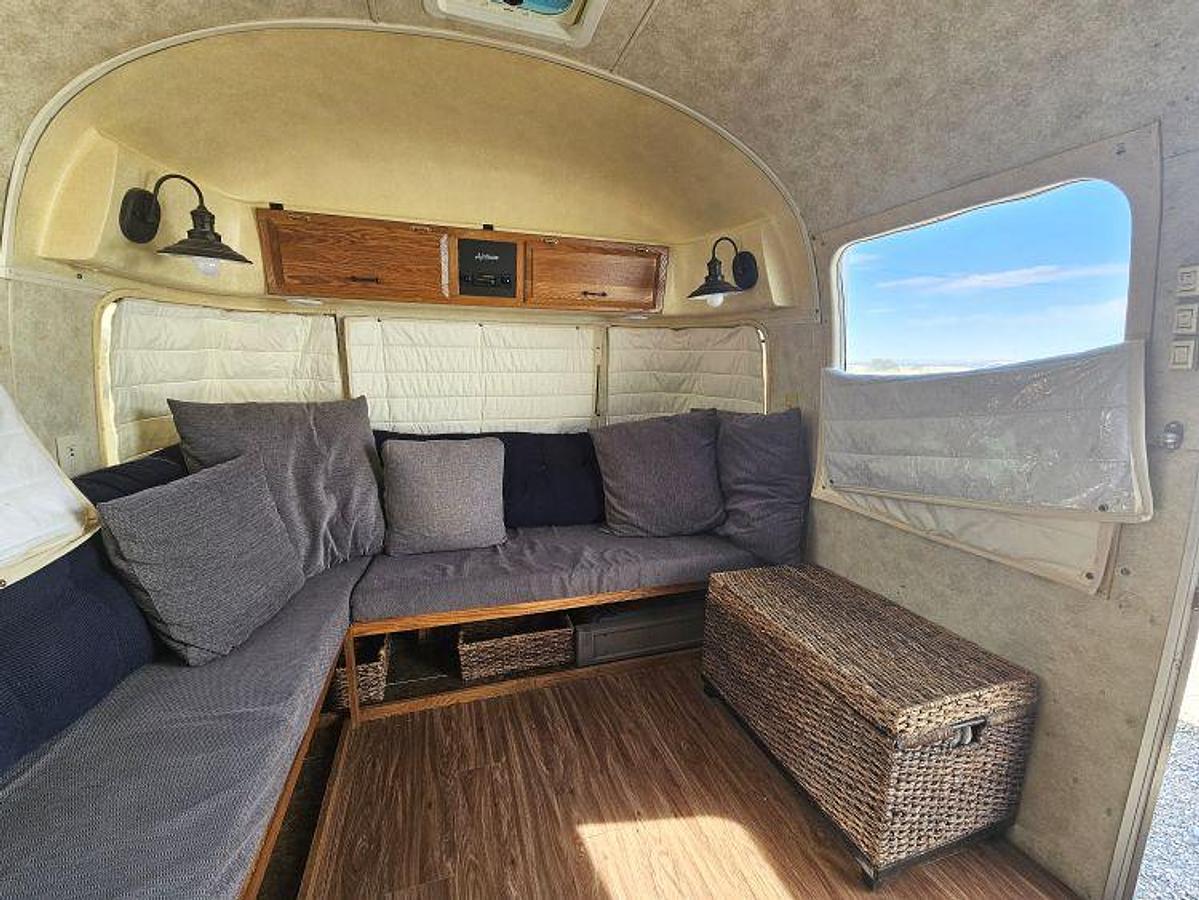 Used 1993 AIRSTREAM EXCELLA 29