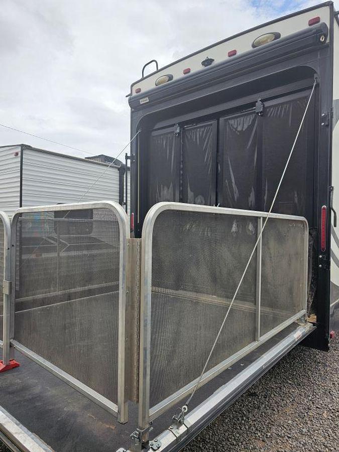 Used 2016 Jayco Seismic Wave 412W