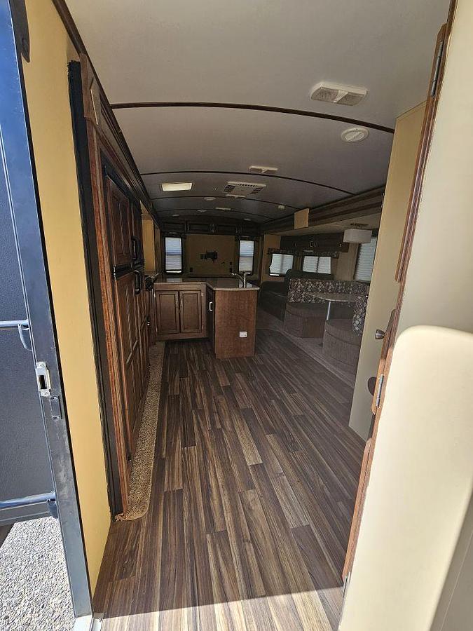 Used 2016 Keystone RV OUTBACK 326RL