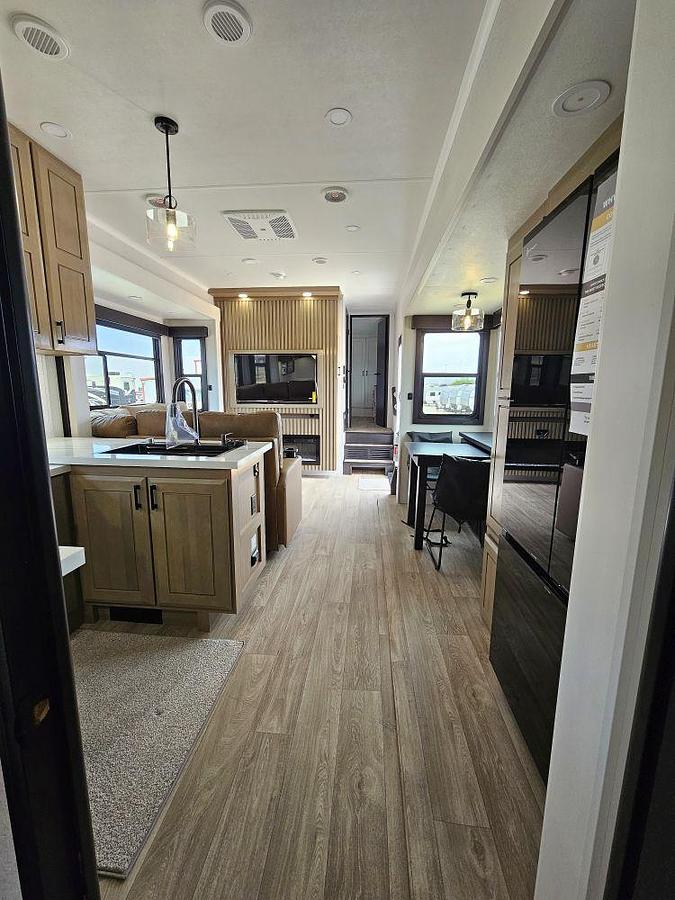 2027 HEARTLAND BY JAYCO CYCLONE 3913