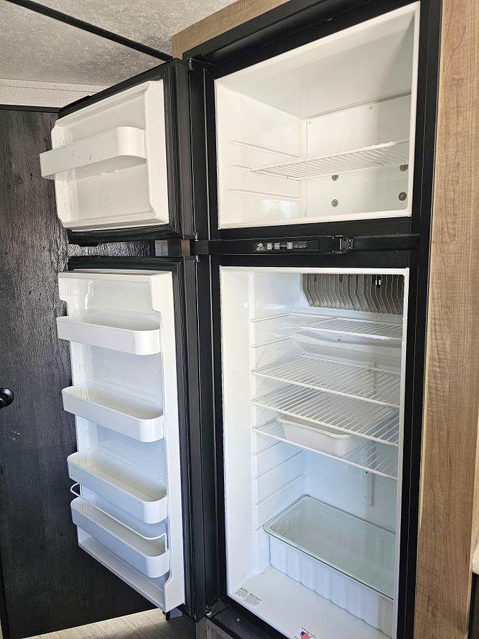 Used 2021 Keystone RV HIDEOUT 21BHWE