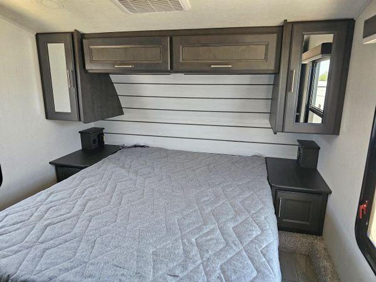 2026 Keystone RV COUGAR HALF-TON 26RKE