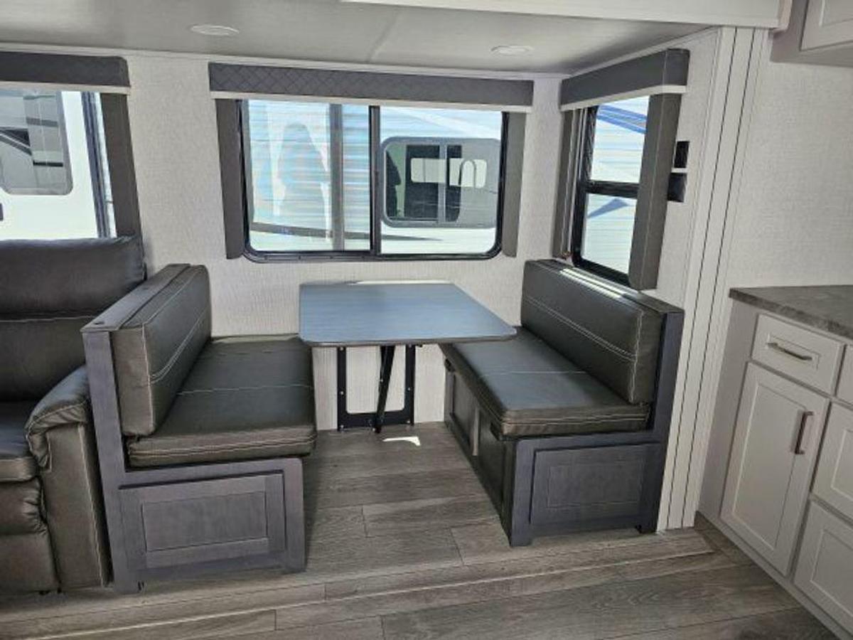 2025 Keystone RV Cougar Half-Ton 25FKDWE