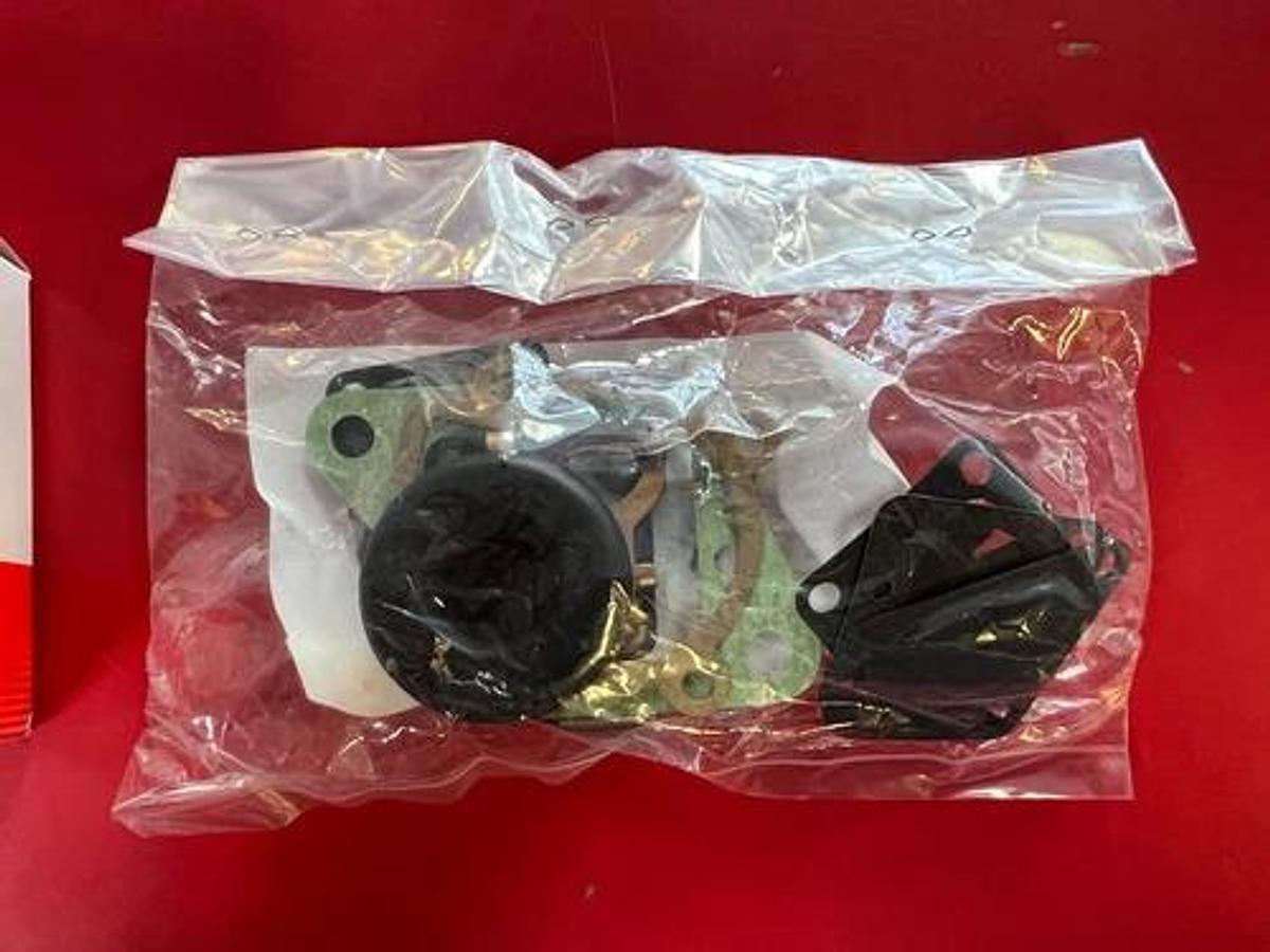 OEM Genuine Yamaha Carb Repair Kit 6E0-W0093-03-00 New OEM
