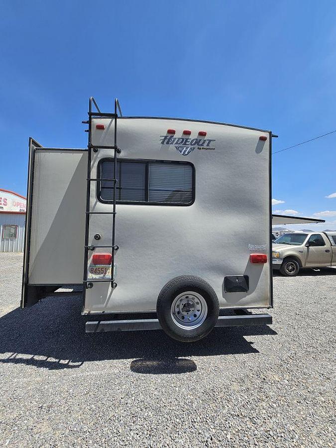 Used 2016 Keystone RV HIDEOUT 308BHDS