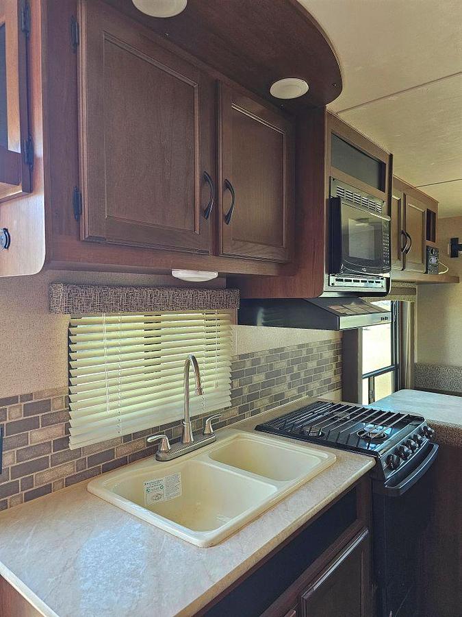 Used 2015 JAYCO JAY FLIGHT 19RD