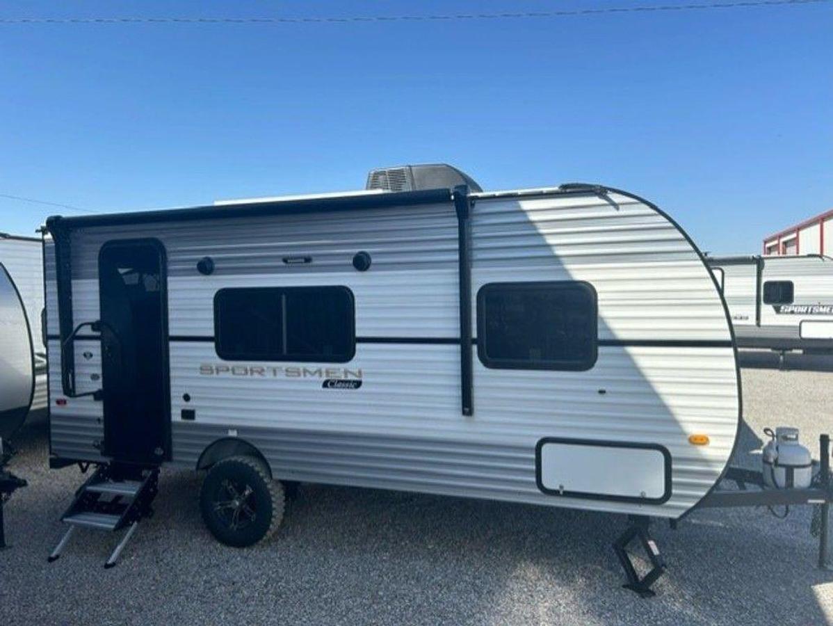 2025 KZ RV Sportsmen Classic 160QB