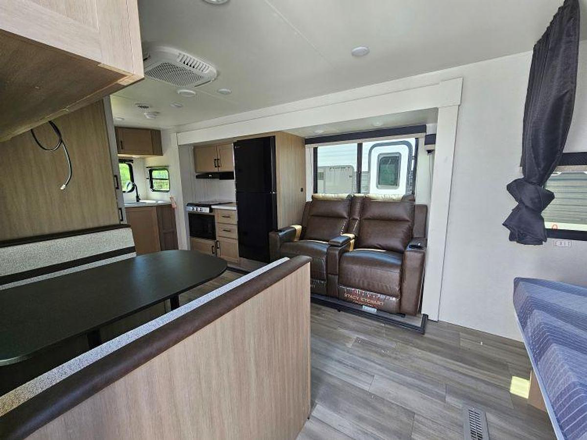 2027 HEARTLAND BY JAYCO PROWLER 2201 MDS