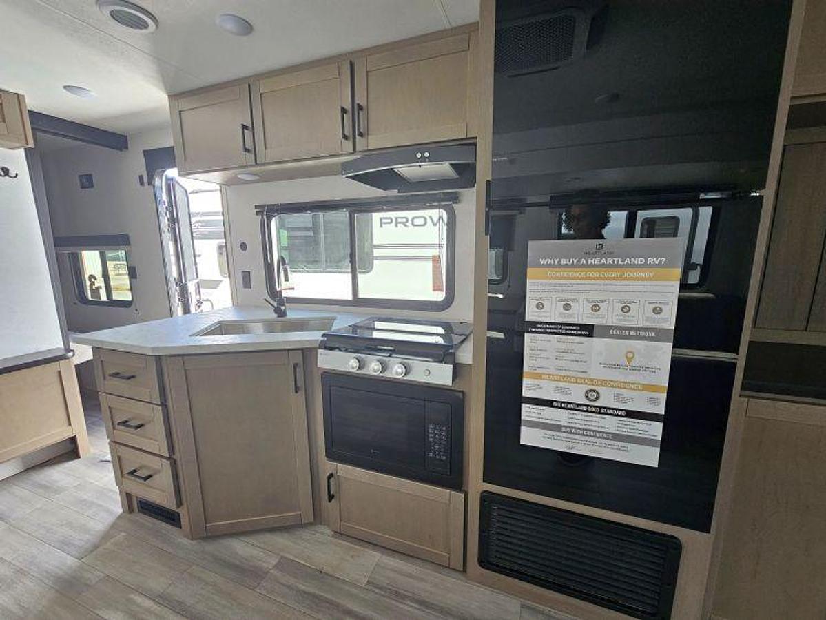 2027 HEARTLAND BY JAYCO PROWLER 2802BHS