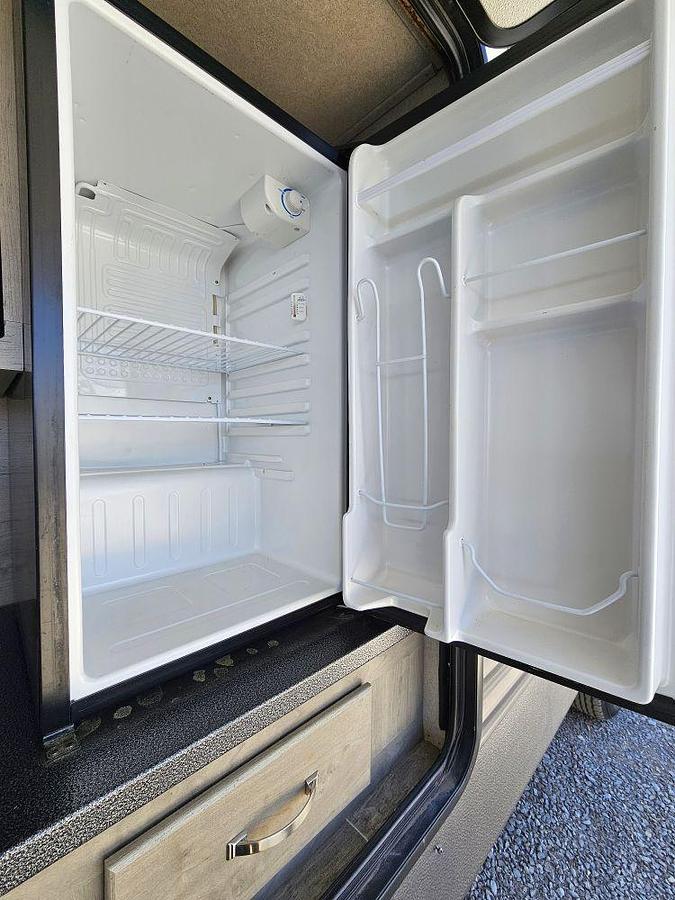 Used 2020 FOREST RIVER PALOMINO PUMA 32RBFQ