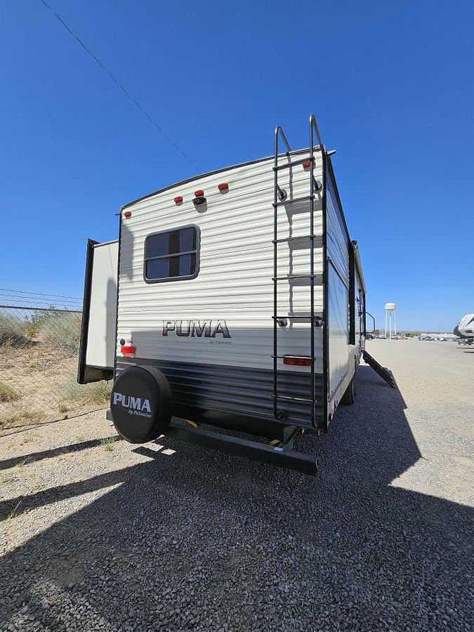 Used 2020 FOREST RIVER PALOMINO PUMA 32RBFQ