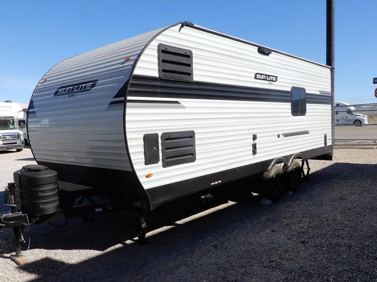 2024 Sunset Park RV Sun Lite 24TH