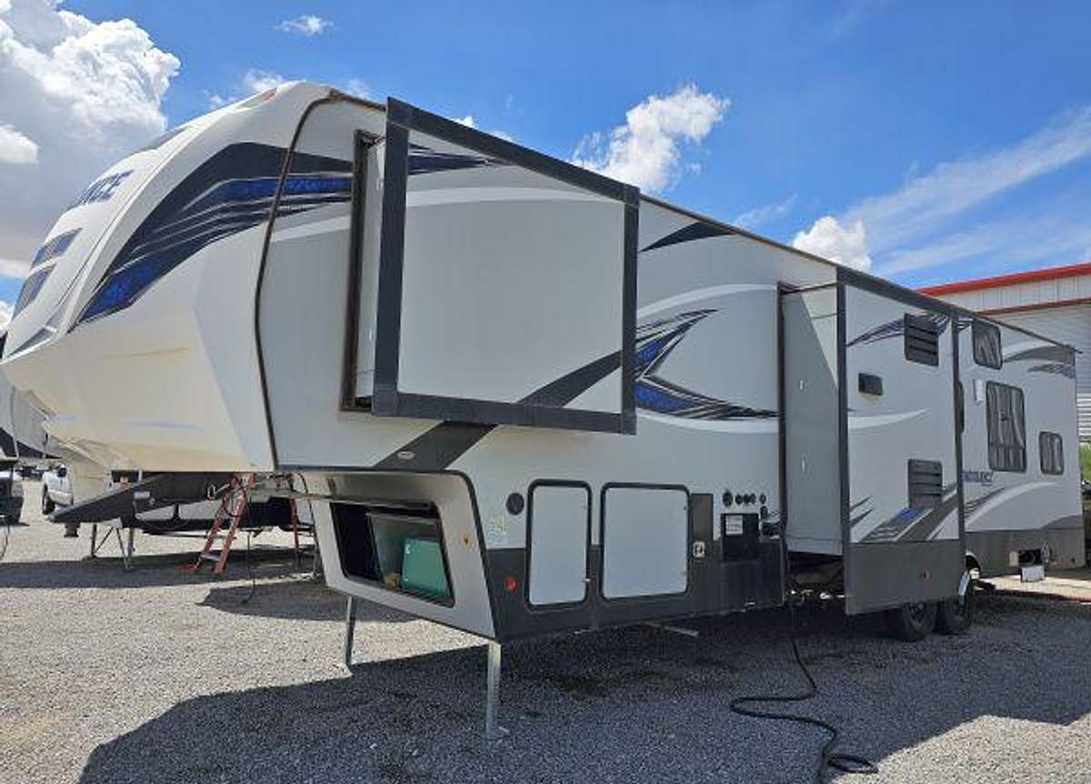 Used 2019 DUTCHMEN ENDURANCE 3556
