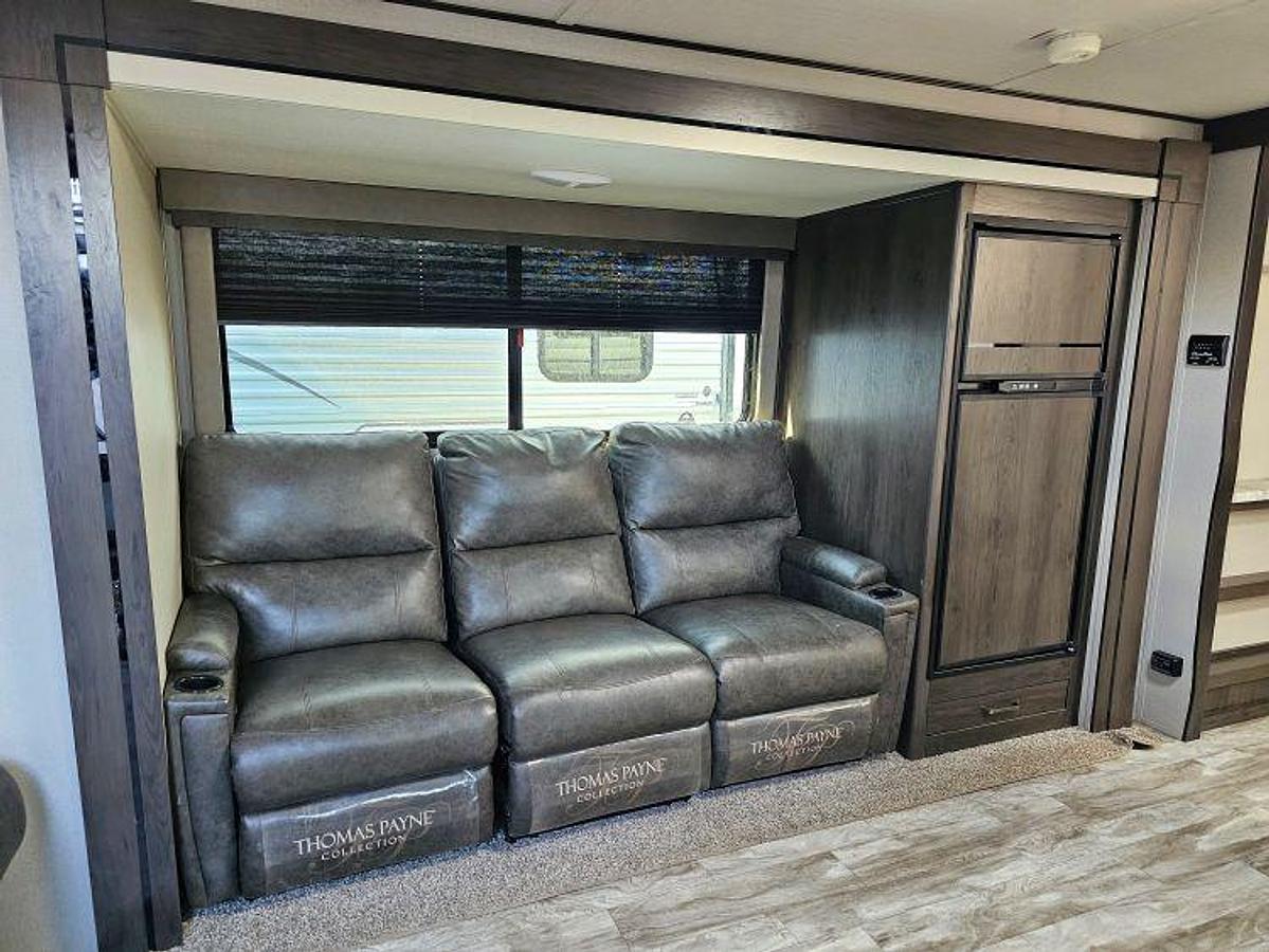 Used 2021 GRAND DESIGN TRANSCEND X PLOR 265BH