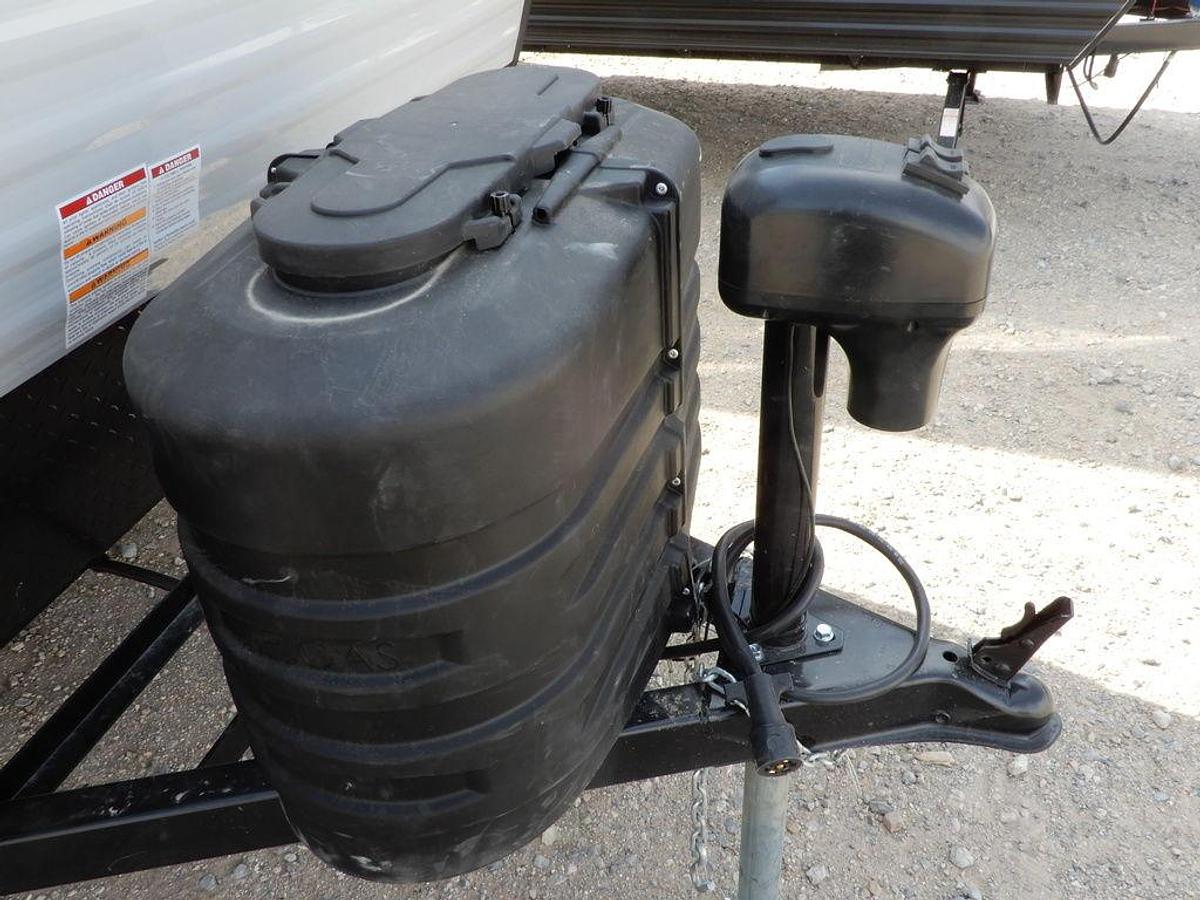 2025 Sunset Park RV Sun-Lite 16BH