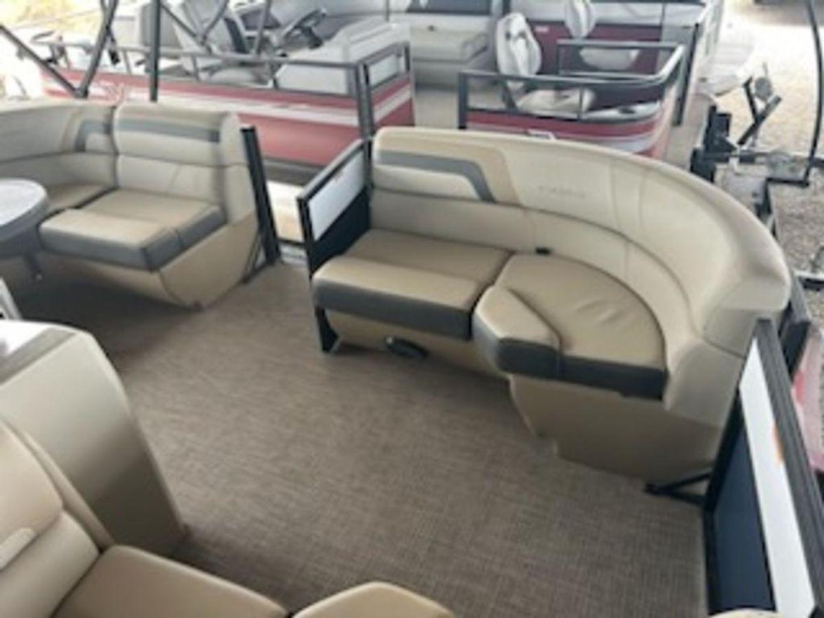 2023 THE MARINE GROUP, LLC VIAGGIO L18R PONTOON