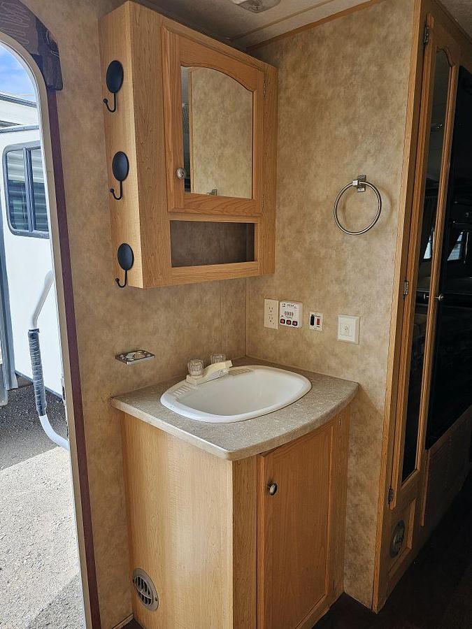 Used 2008 KZ RV SPREE 289KS