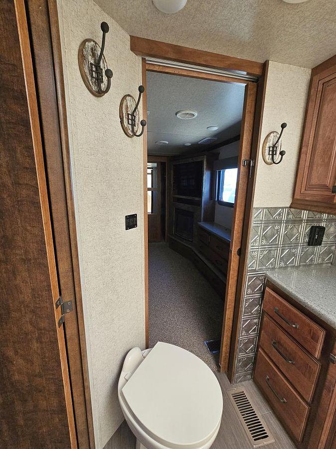 Used 2018 HEARTLAND  BIG COUNTRY 3560 SS